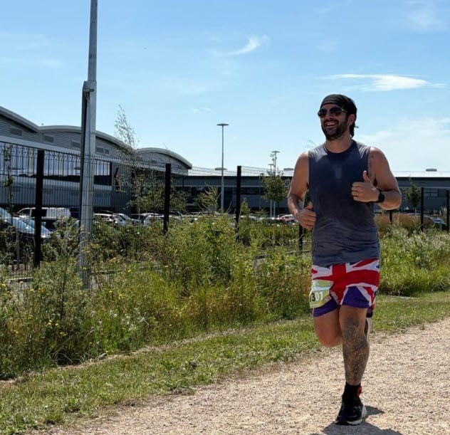 martin blake runs for harp southend martin blake runs harp24 for harp southend